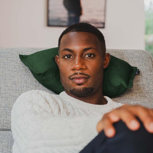 SALVADOR Queenstown | Coussin cervical élégant | Petits Cadors