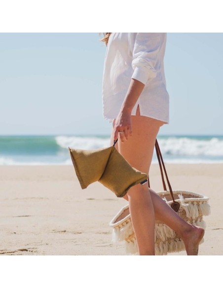 SALVADOR Havane | Coussin cervical élégant | Petits Cadors