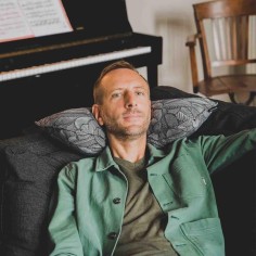 Coussin repose tête et de décoration · ƩPICUR Déméter | Petits Cadors