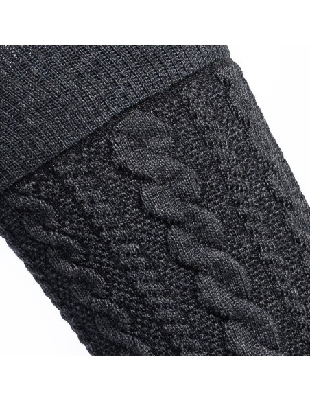 Nos chaussettes en laine à torsades anthracite - Maison Broussaud