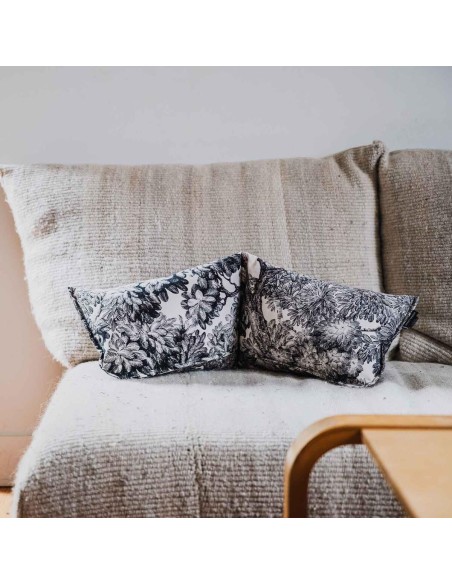 Coussin repose tête et déco · ƩPICUR Artémis | Petits Cadors