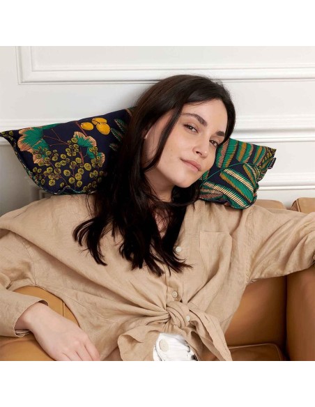 Coussin repose tête et de décoration · ƩPICUR Diane | Petits Cadors