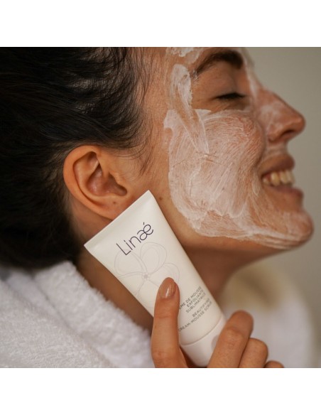 Crème de mousse exfoliante sublimatrice