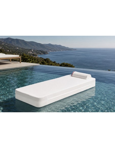 matelas-piscine-flottant-luxe
