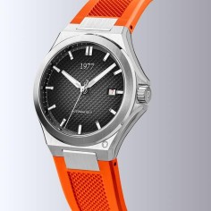 Montre 1977 Arsène Cadran Noir Bracelet FKM Orange 2