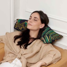 Coussin repose tête et de décoration · ƩPICUR Diane | Petits Cadors