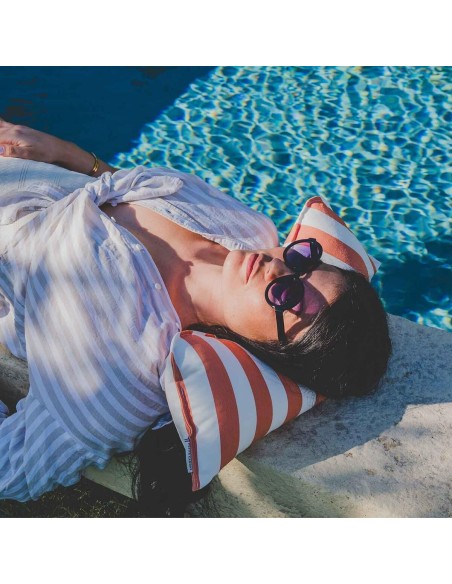 Coussin d'extérieur ergonomique · ƩPICUR Cannes | Petits Cadors