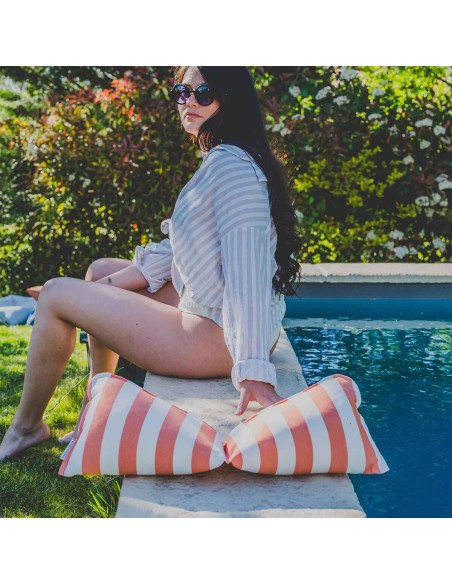 Coussin d'extérieur ergonomique · ƩPICUR Cannes | Petits Cadors