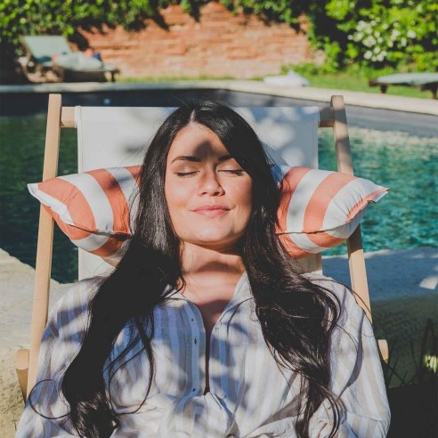 Coussin d'extérieur ergonomique · ƩPICUR Cannes | Petits Cadors