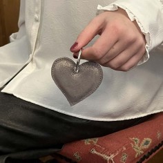 Porte Clés Cœur en cuir Pailleté Gris Bastille