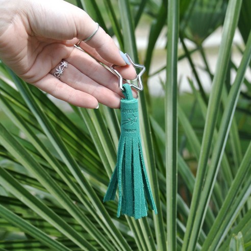 Porte Clés Pompon en cuir pailleté Brin d'Herbe