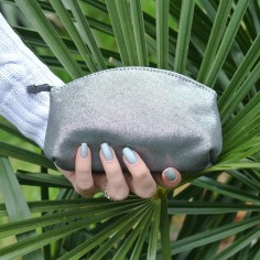 Midi Trousse à Trésors en cuir Pailleté Gris Turbulence