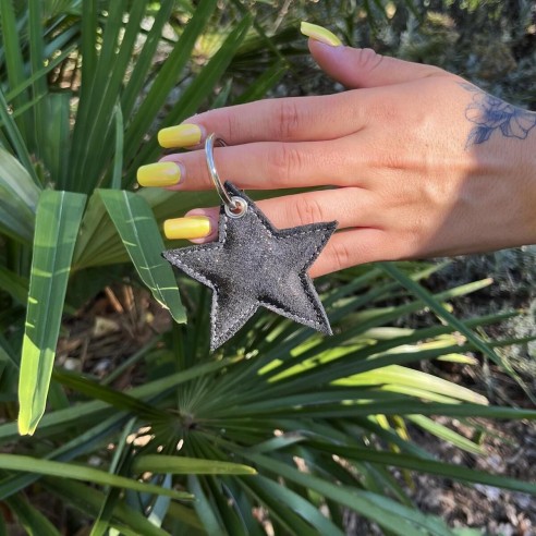 Porte Clés Etoile en cuir Pailleté Noir Cuivré