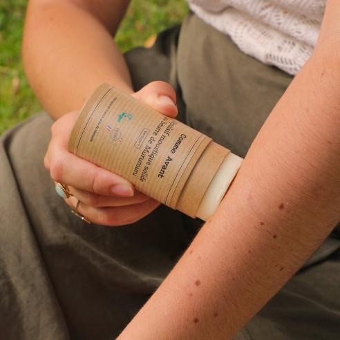 Répulsif anti-moustique solide au beurre de murumuru