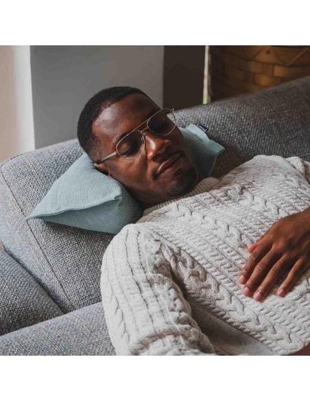 SALVADOR Helsinki | Coussin cale nuque velours | Petits Cadors