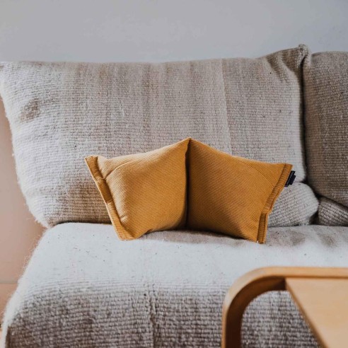 SALVADOR Stockholm | Coussin cale nuque velours | Petits Cadors