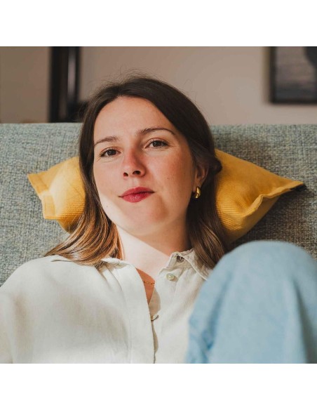 SALVADOR Stockholm | Coussin cale nuque velours | Petits Cadors